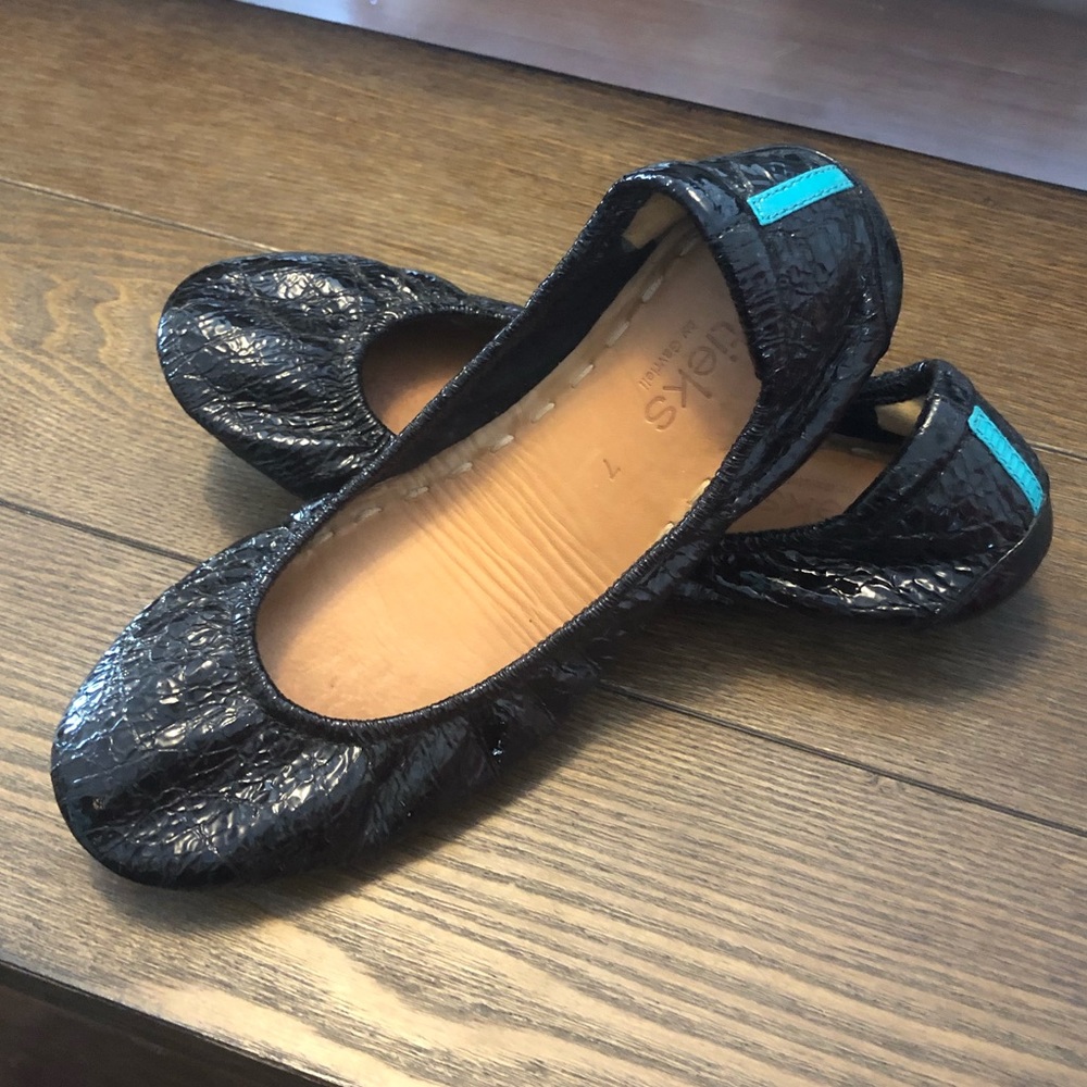 Tieks in Obsidian Black in size 7